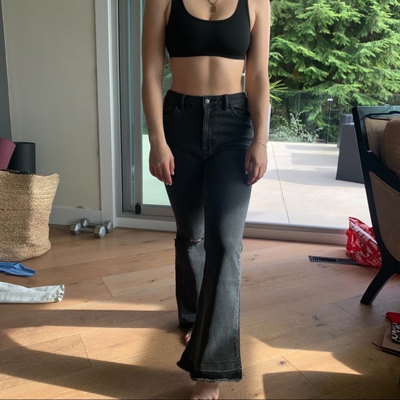 Bell bottom jeans (straight) rip in knee - black - Picture 1 of 3